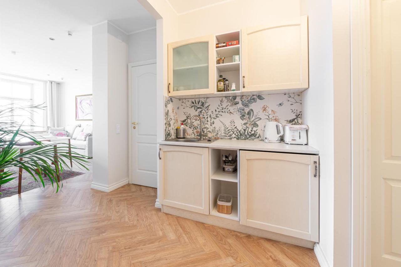 Old Town - Boutique Hall Square Apartment Tallinn Exterior photo