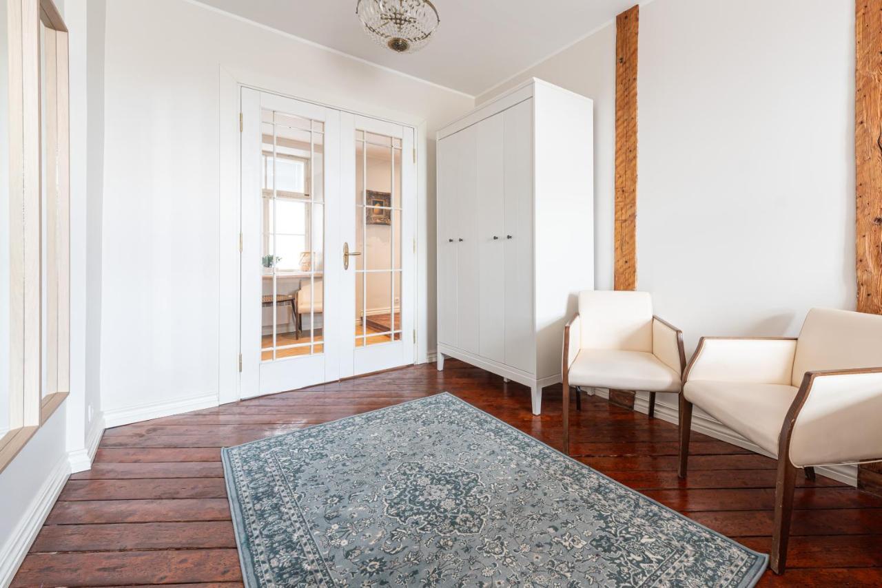 Old Town - Boutique Hall Square Apartment Tallinn Exterior photo